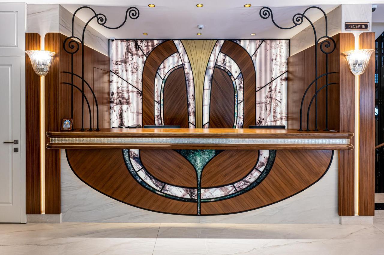 Hotel Carolin Келіменешті Екстер'єр фото